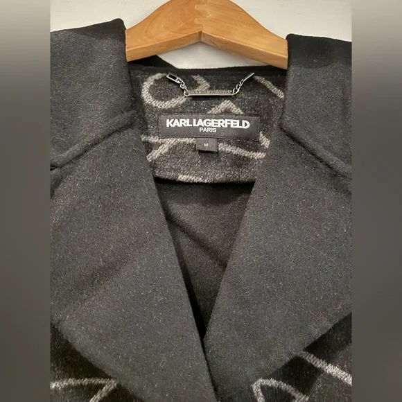 NWT KARL LAGERFELD PARIS Logo Print Wool Blend